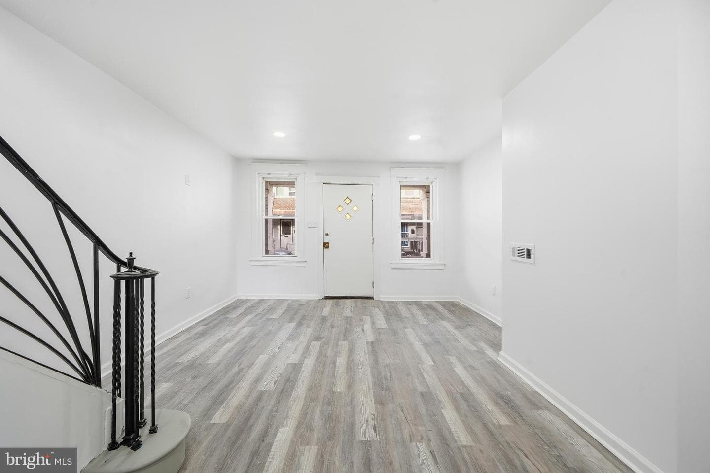 1625 S Marston Street photo 6
