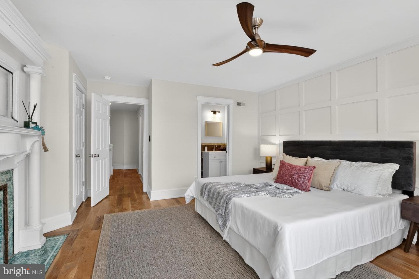 5224 Catharine Street photo 44