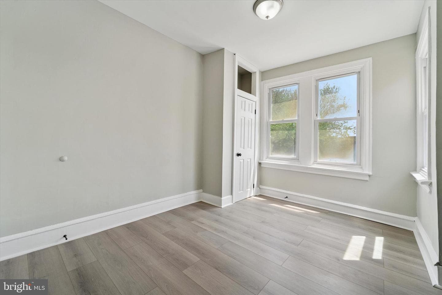 2865 Jasper Street photo 11