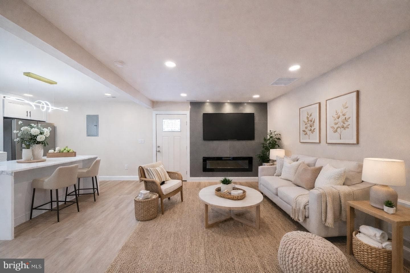 9328 Academy Road photo 2
