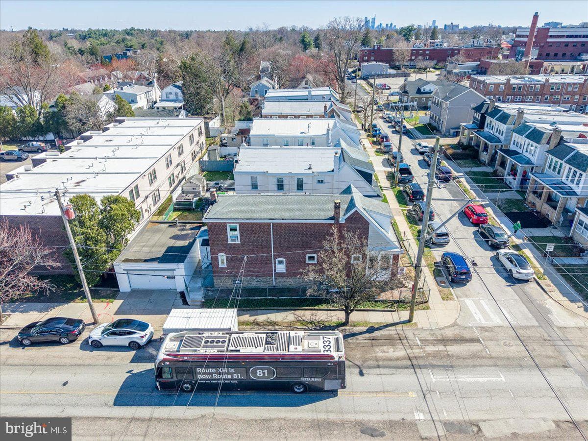4260 Houghton Street photo 33