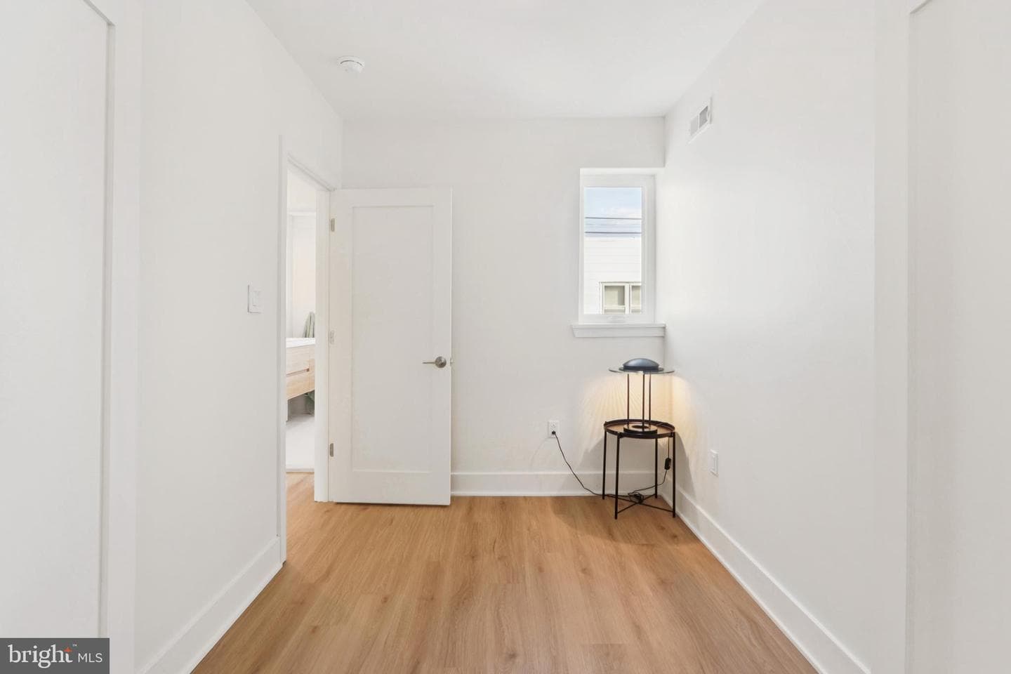 2441 S Clarion Street photo 41