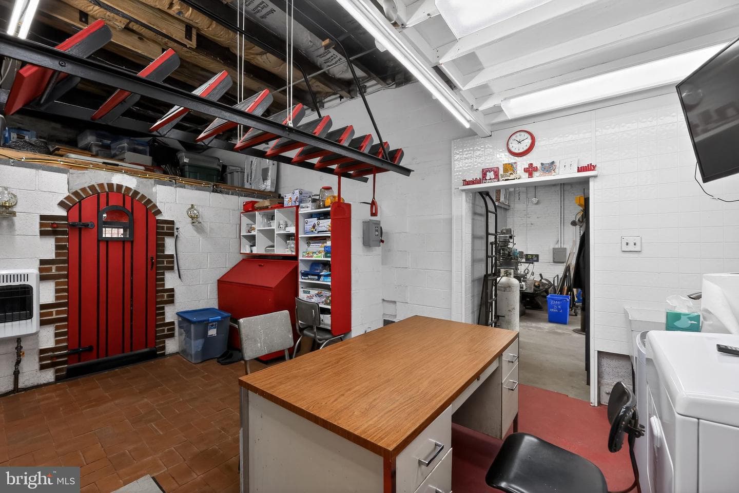 3341 D Street photo 22
