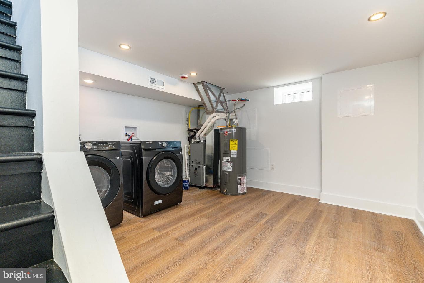 706 N Shedwick Street photo 31
