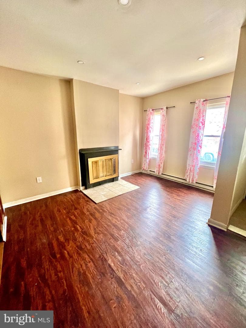 1621 N Bailey Street photo 3