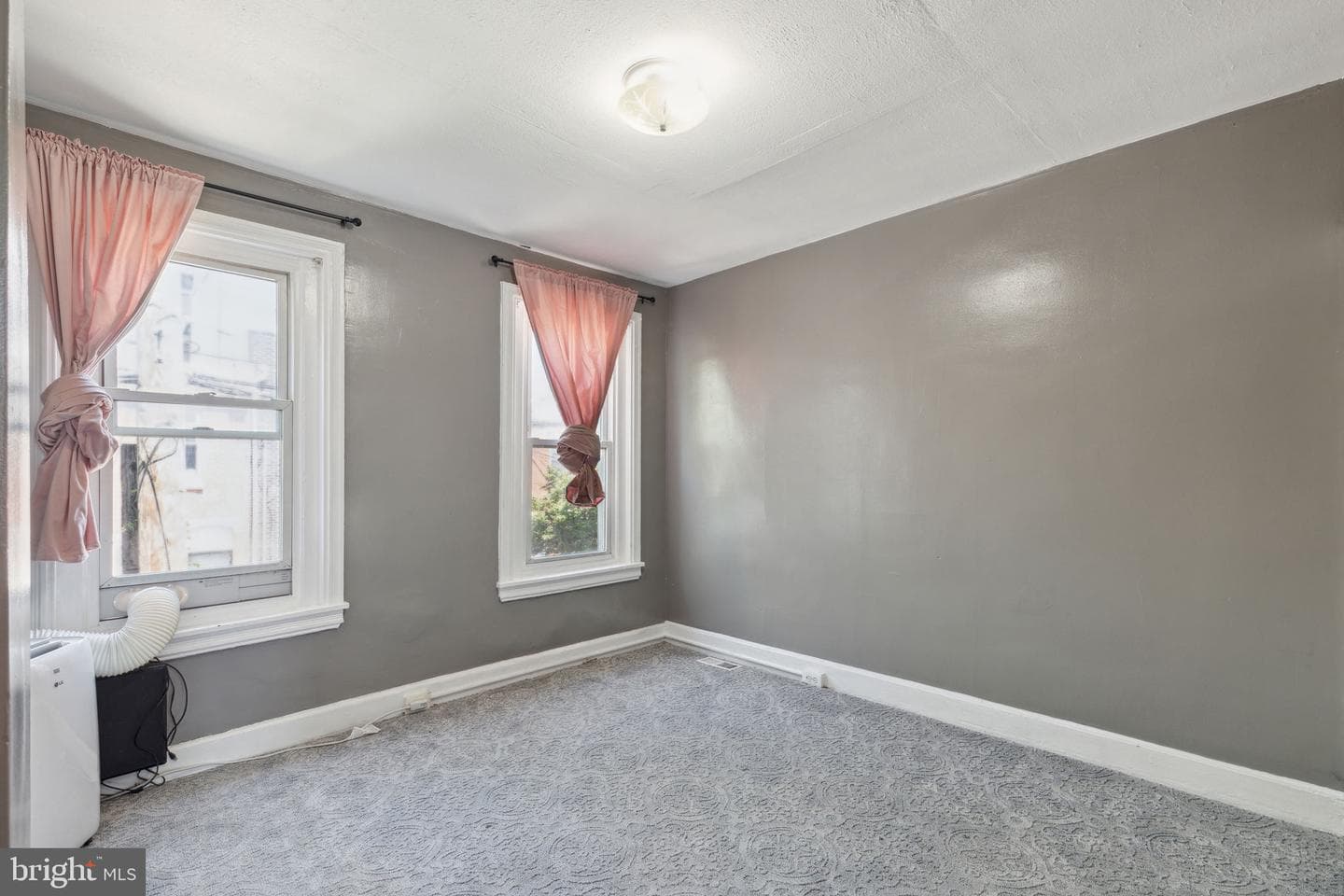 2651 Martha St photo 15