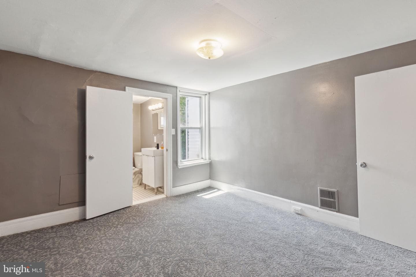 2651 Martha St photo 20