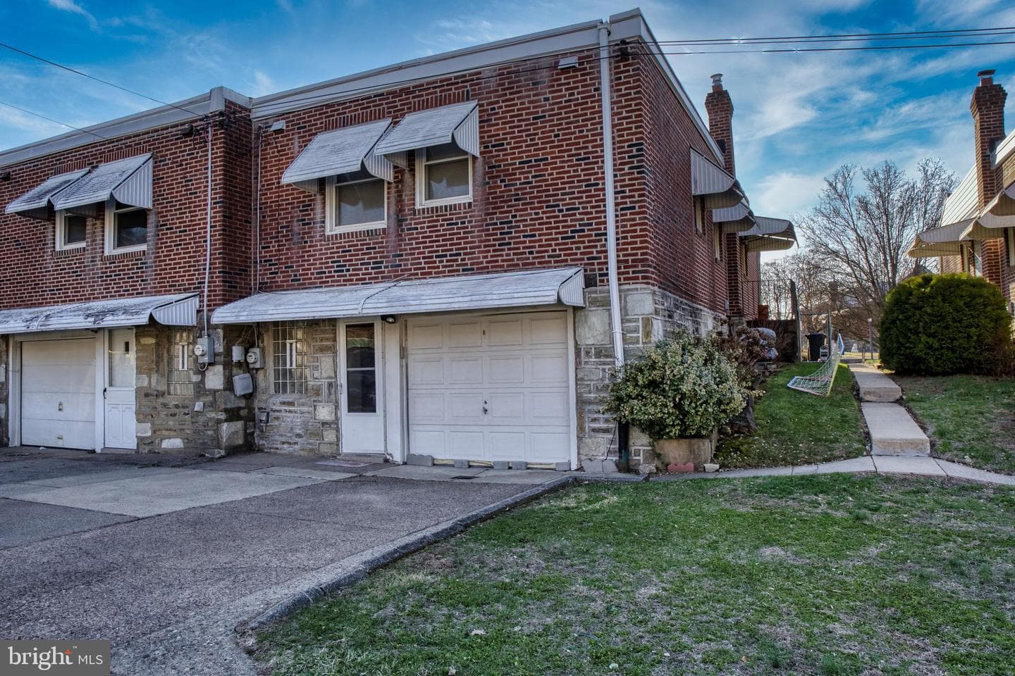 8171 Lister Street photo 29