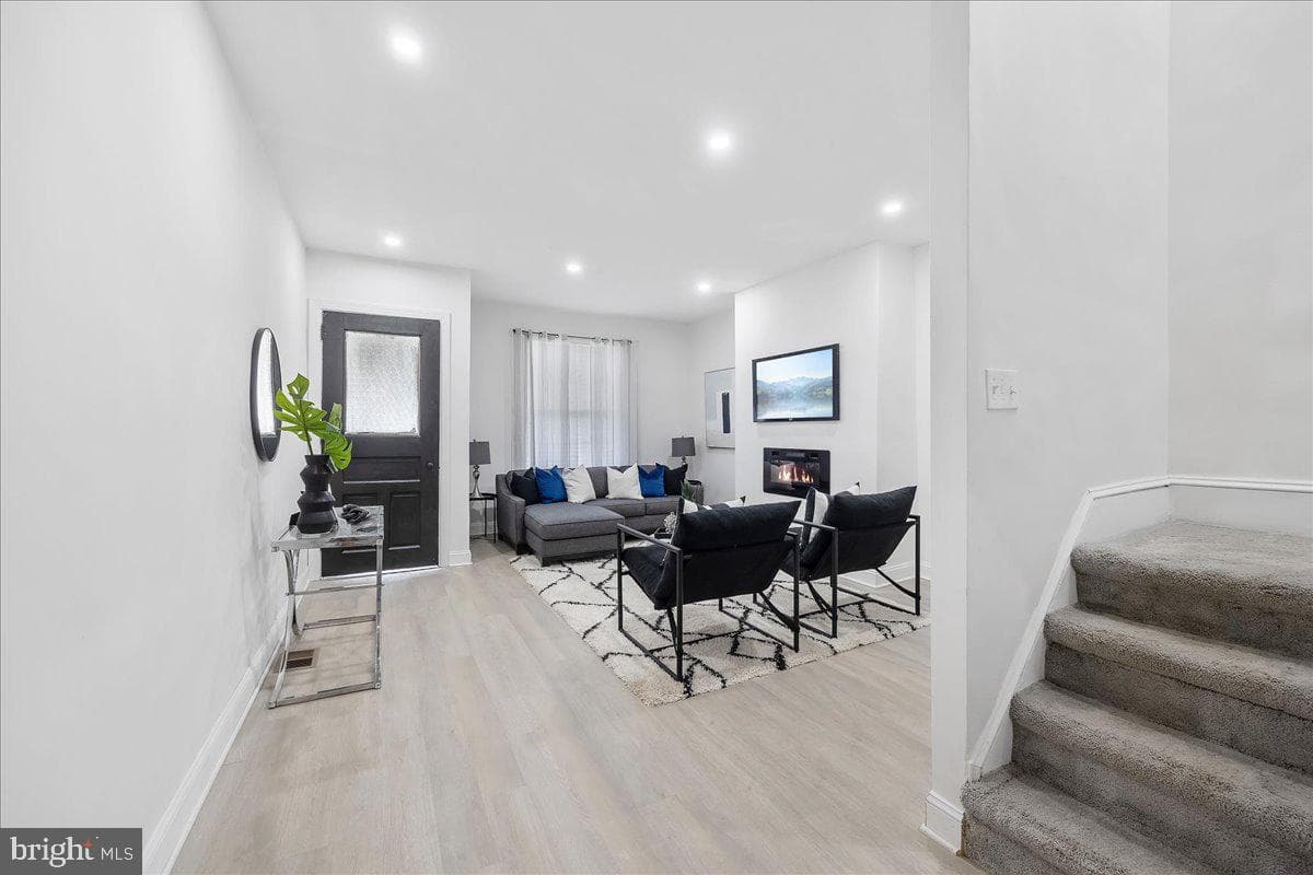 420 N 62nd Street photo 9
