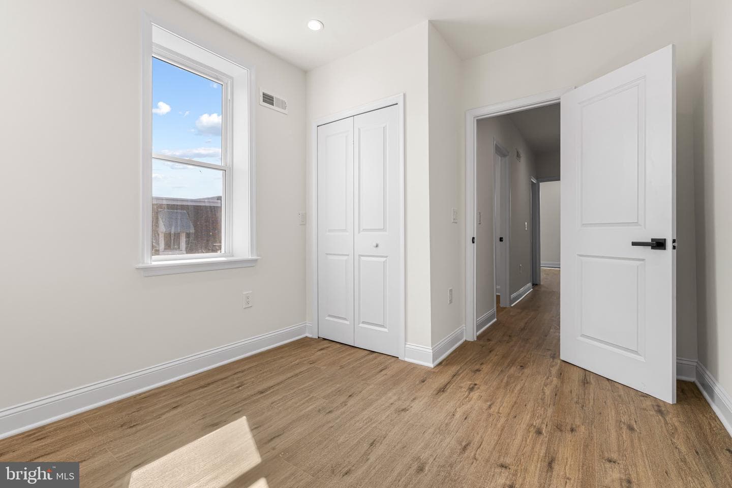 511 N Gross Street photo 13