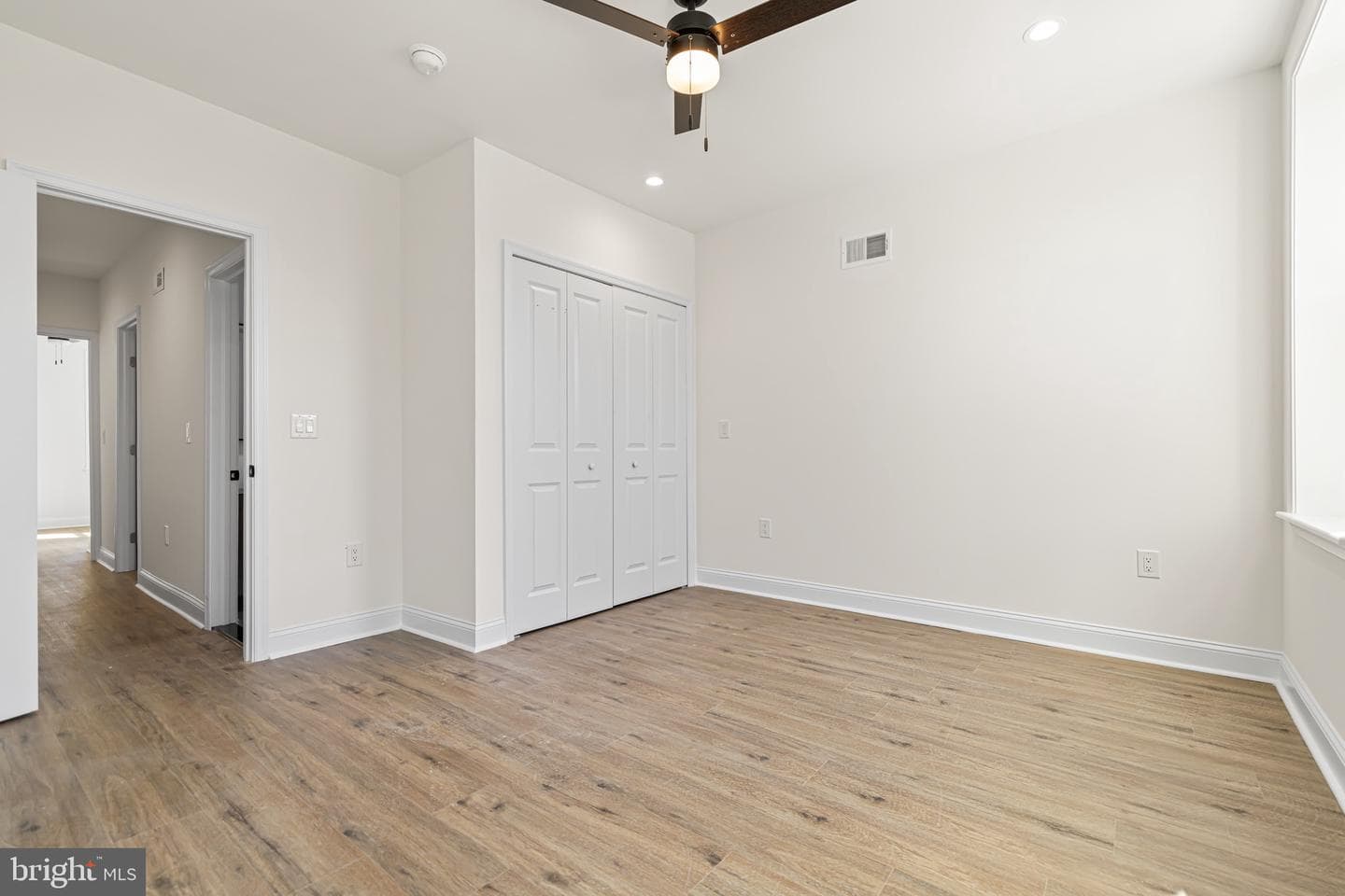 511 N Gross Street photo 20