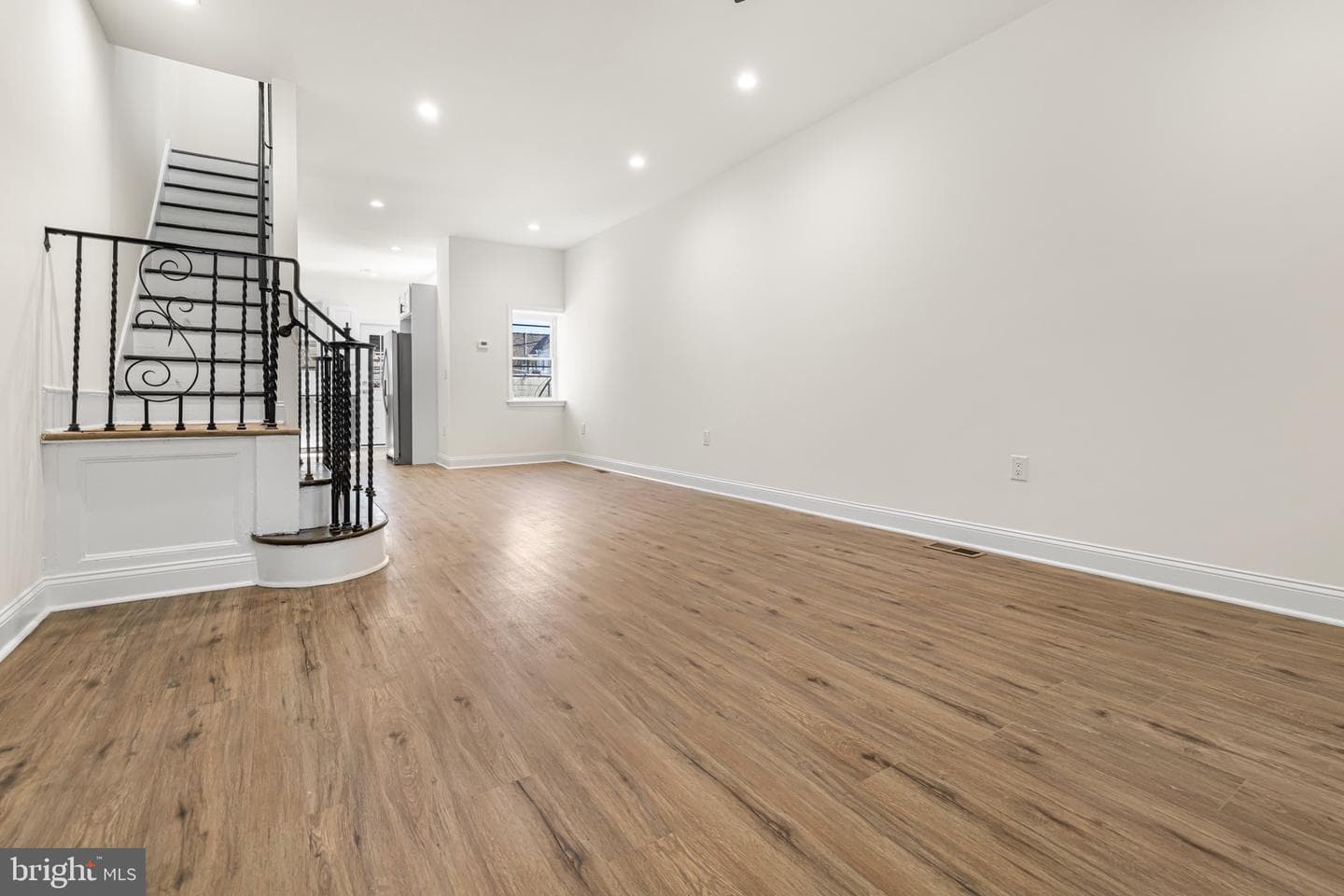 511 N Gross Street photo 3