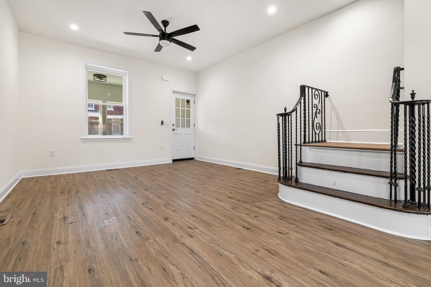 511 N Gross Street photo 5