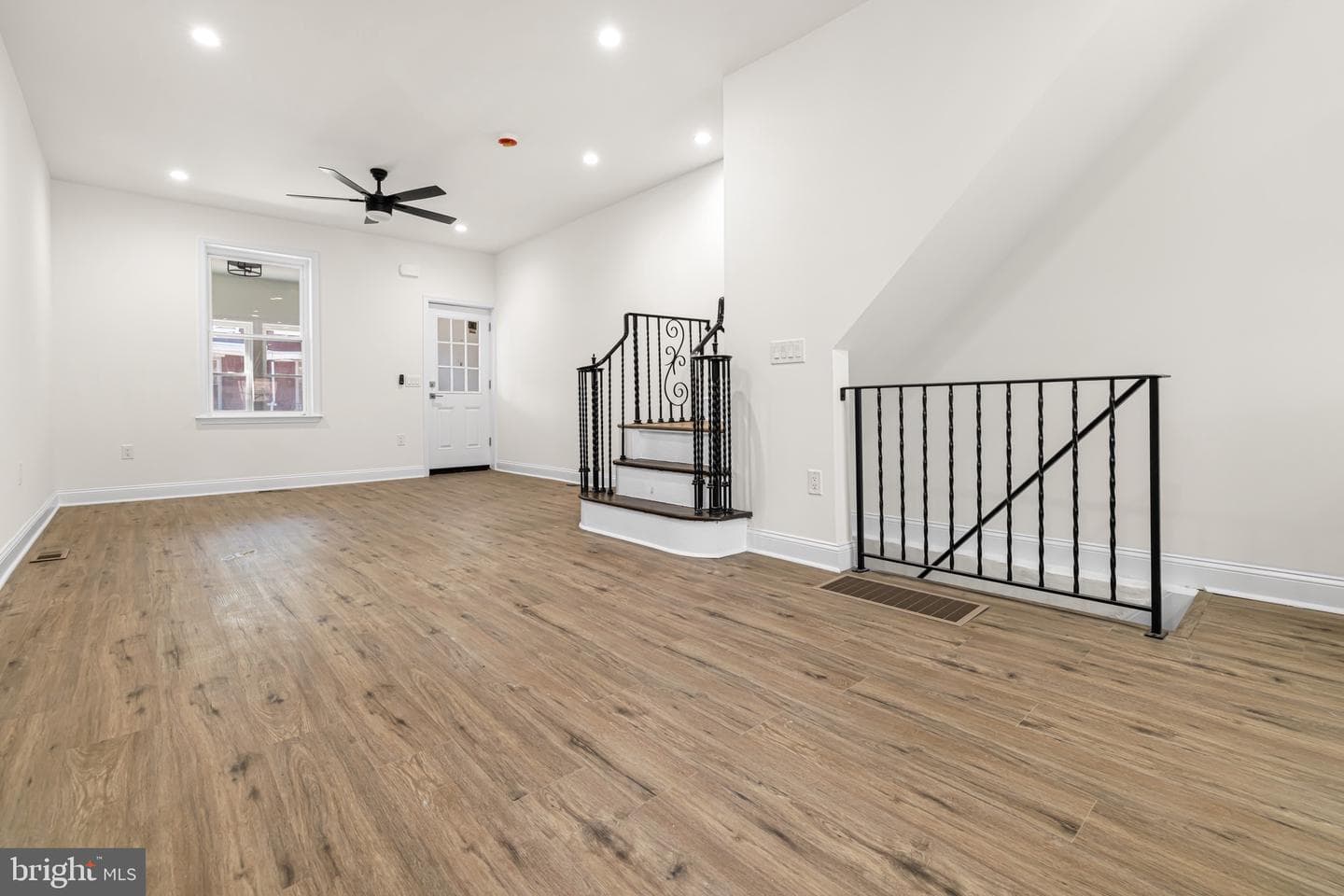 511 N Gross Street photo 7
