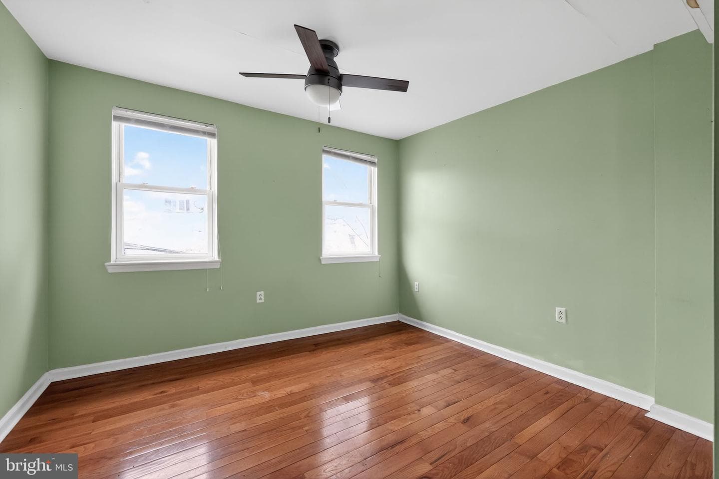 2141 E Albert Street photo 7