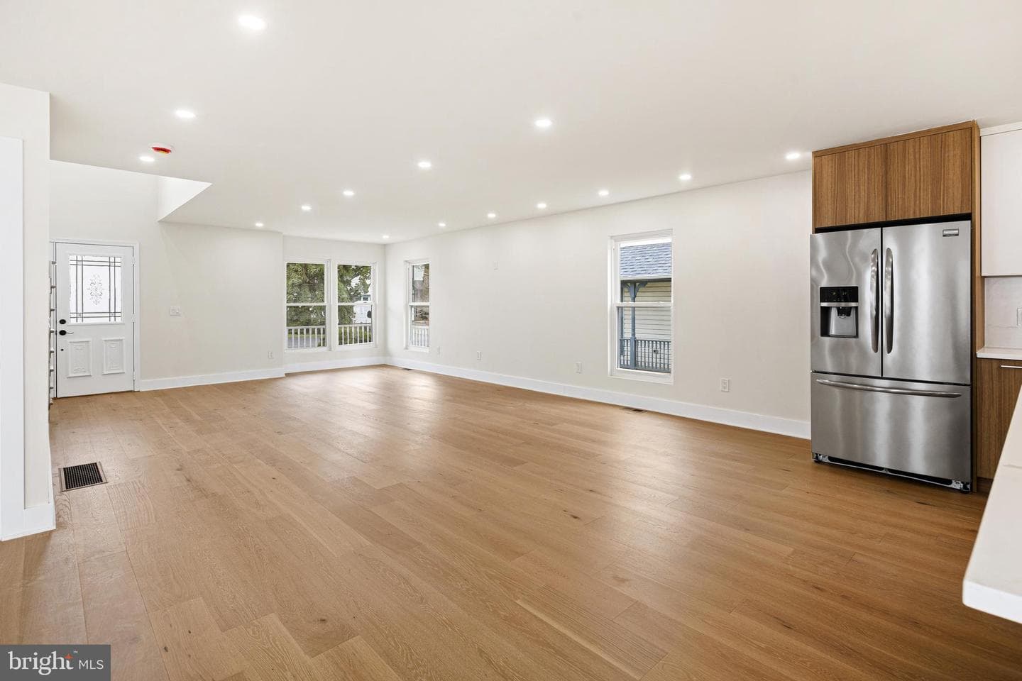 38 Magnolia Place photo 13