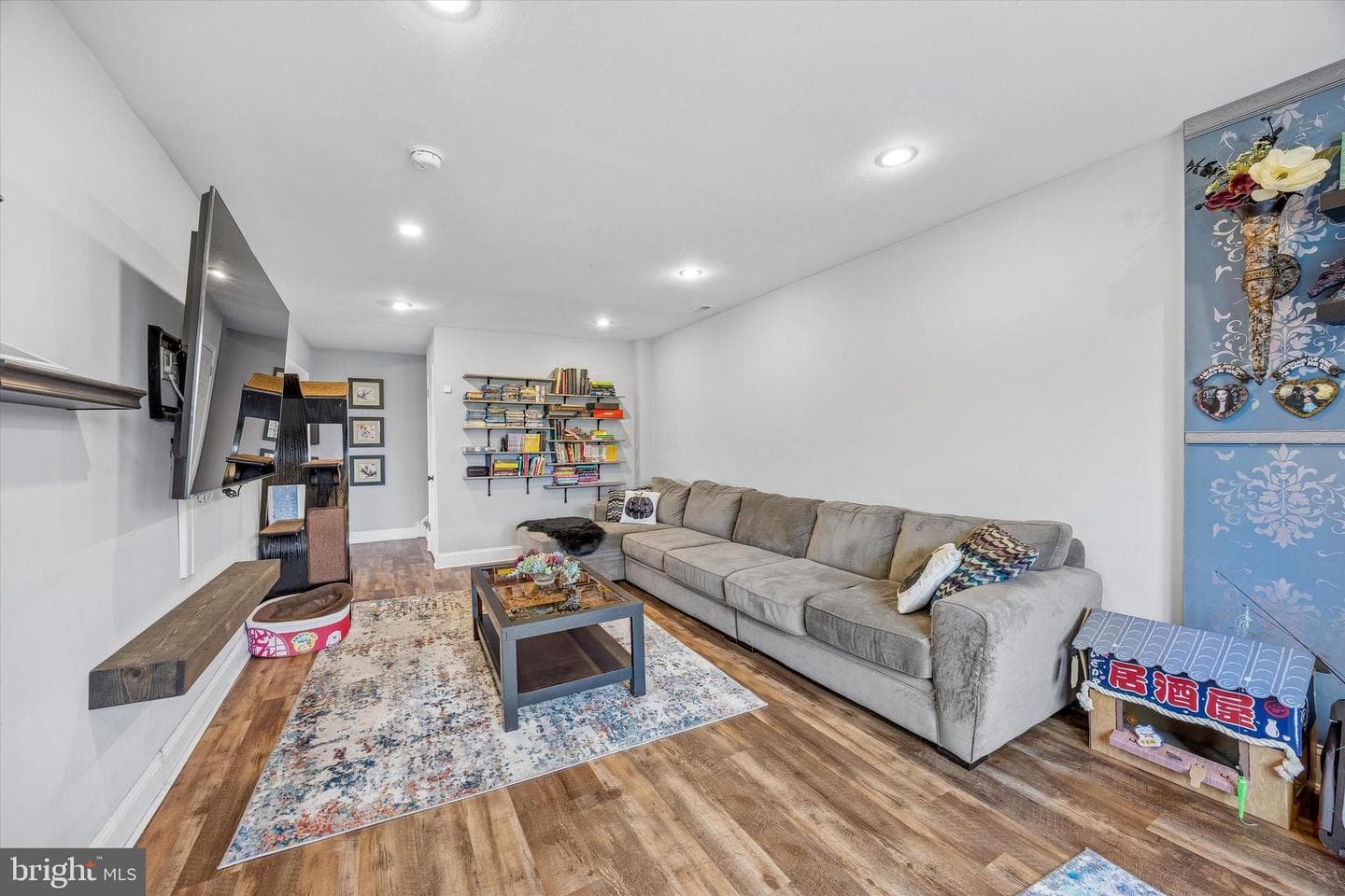 12135 Academy Road #19 photo 3