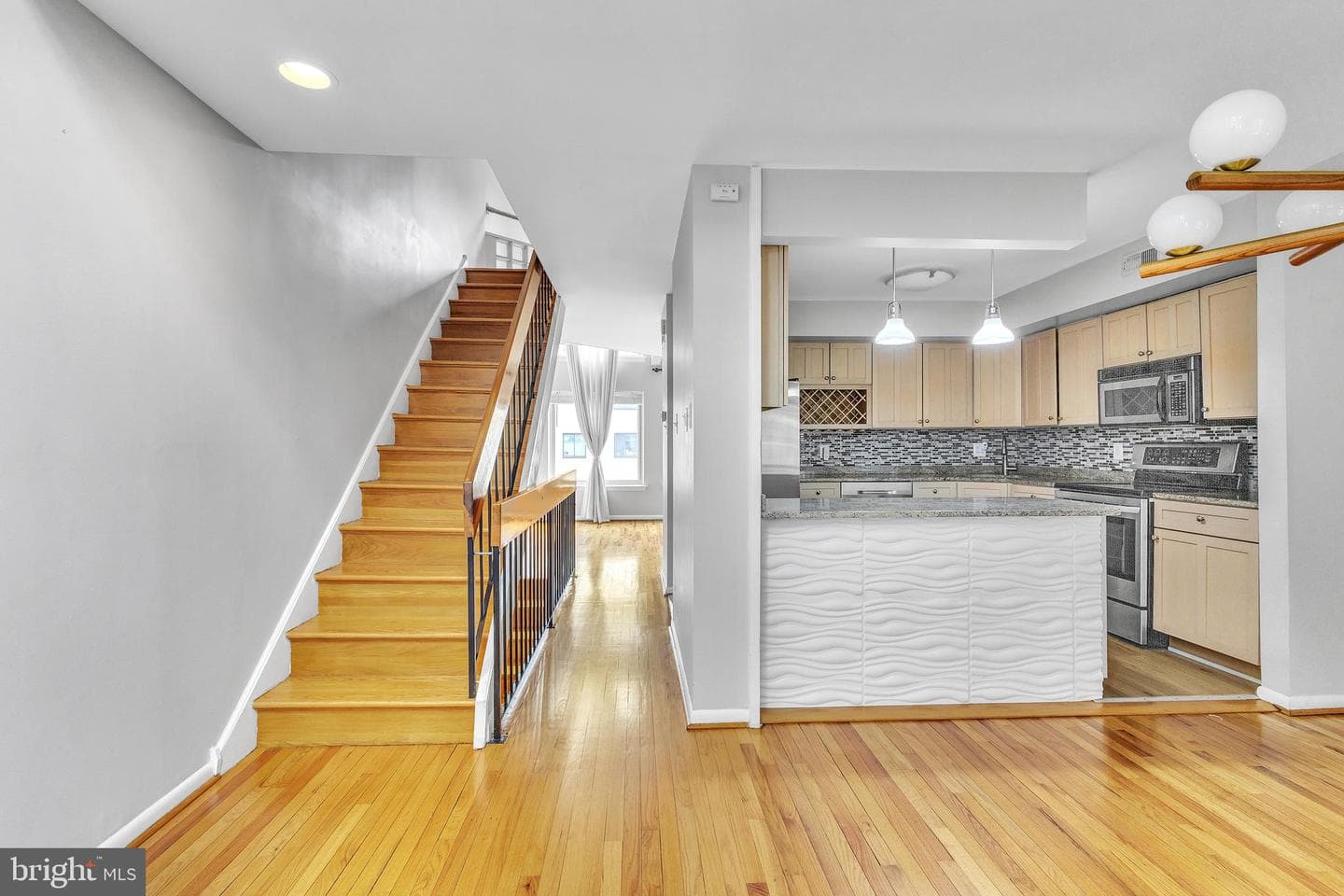 2108 Appletree Street photo 19