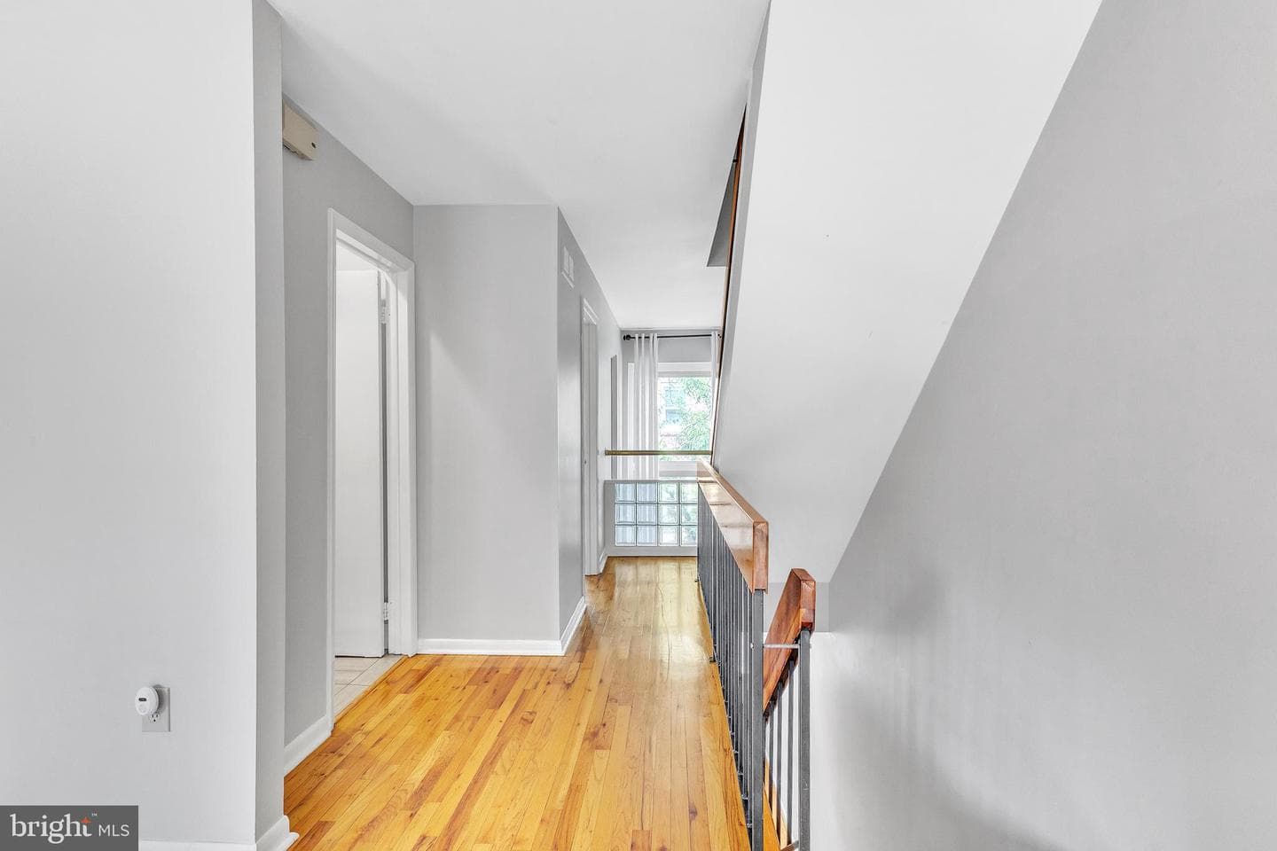 2108 Appletree Street photo 23