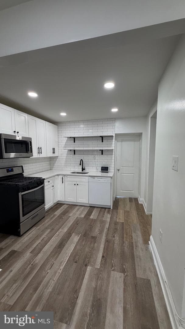 6030 Walker Street photo 7