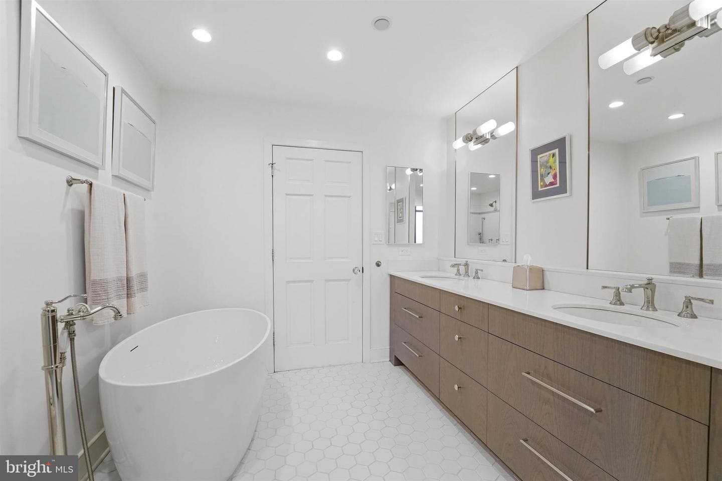 115 Cuthbert Street #h photo 15