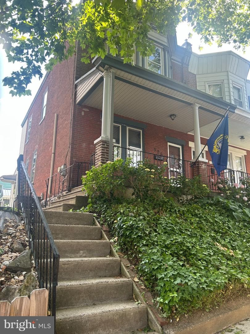 526 Arthur Street photo 19