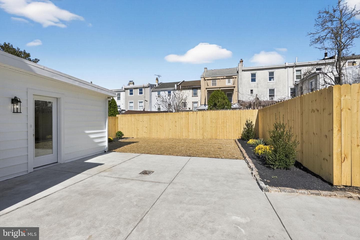 164 East Street photo 28