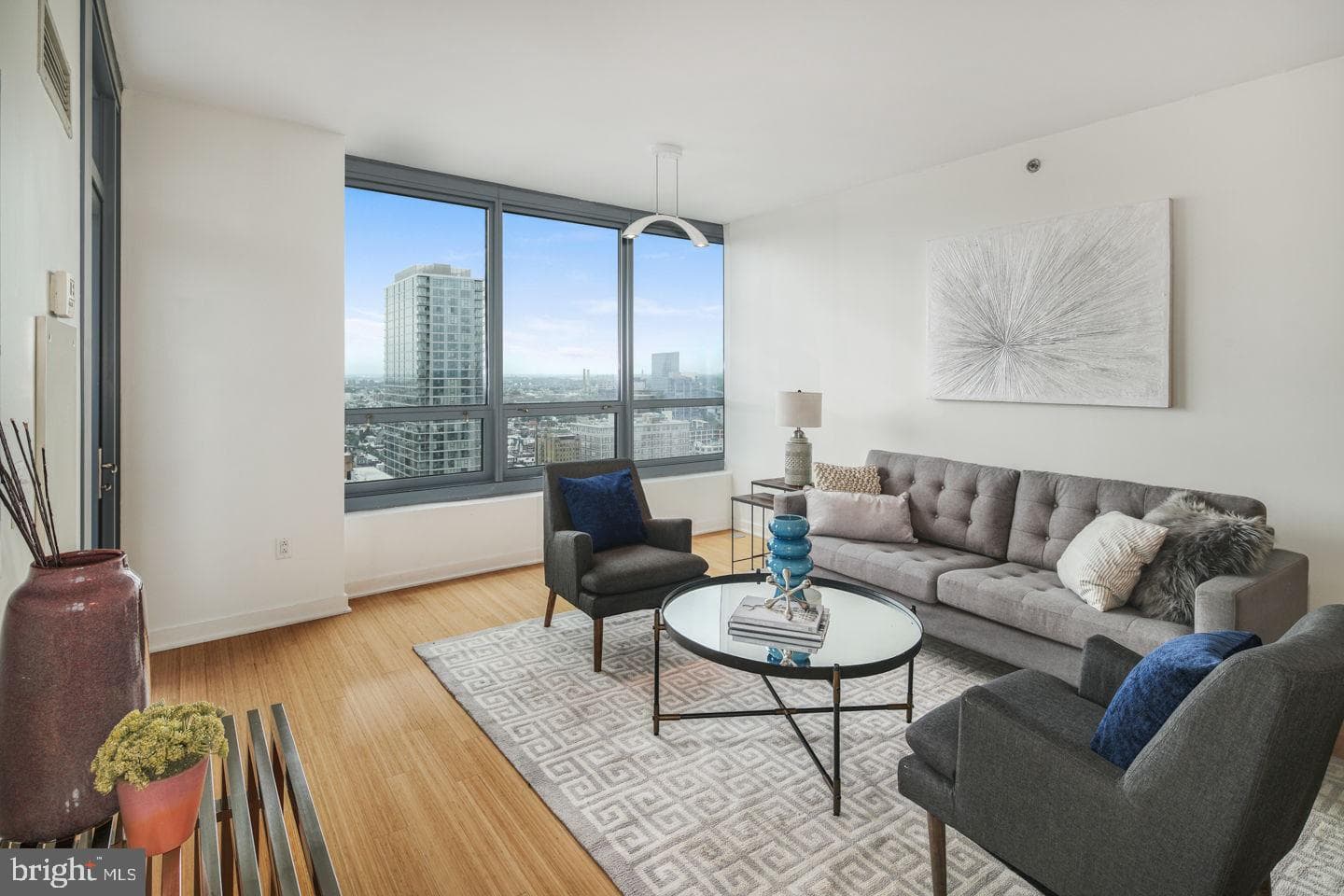 2101 Market Street #2405 photo 12