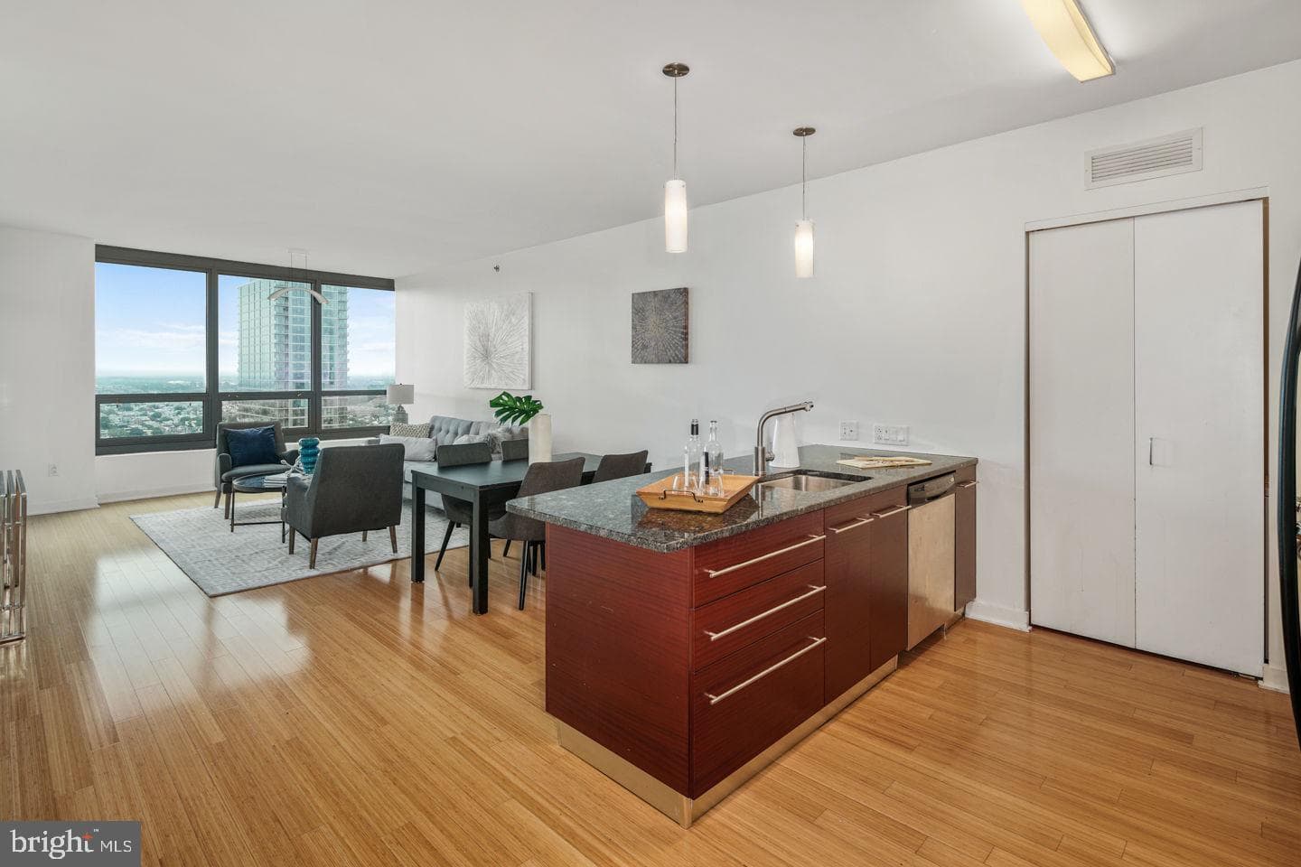 2101 Market Street #2405 photo 19