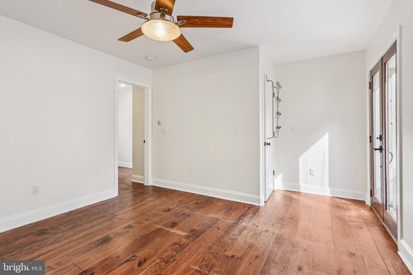 233 Brown Street #3 photo 15