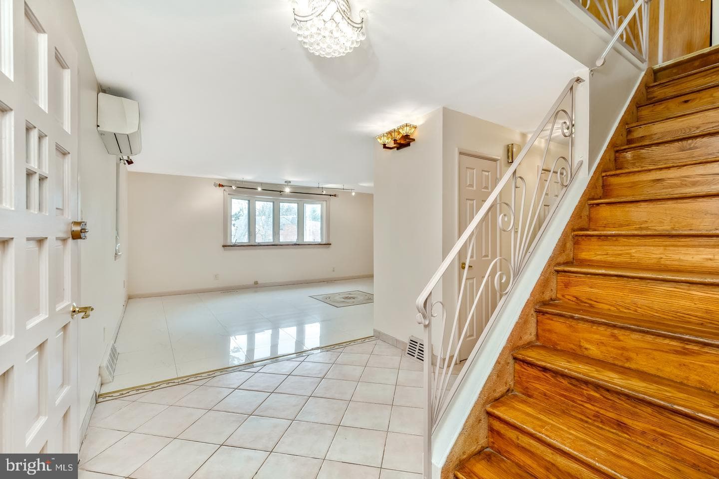 11247 Jeanes Place photo 7