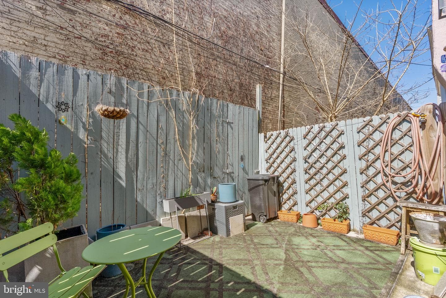 1046 S Dorrance Street photo 10