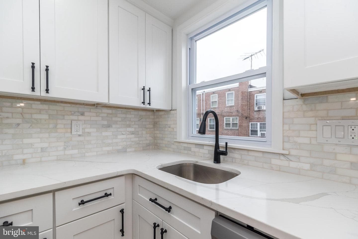 1371 Westbury Drive photo 11