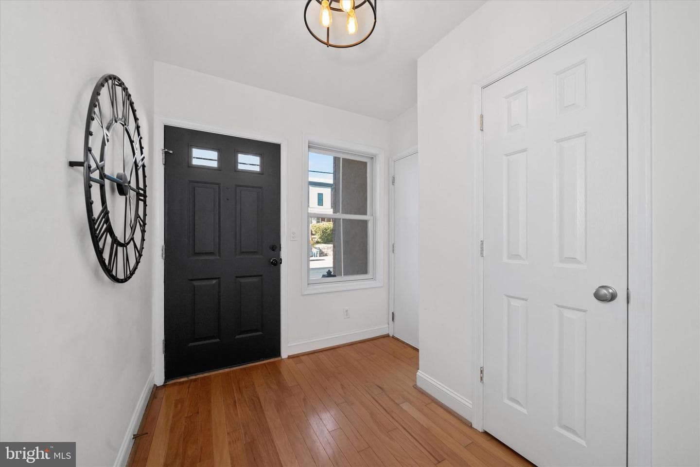 4611 Pechin Street photo 3