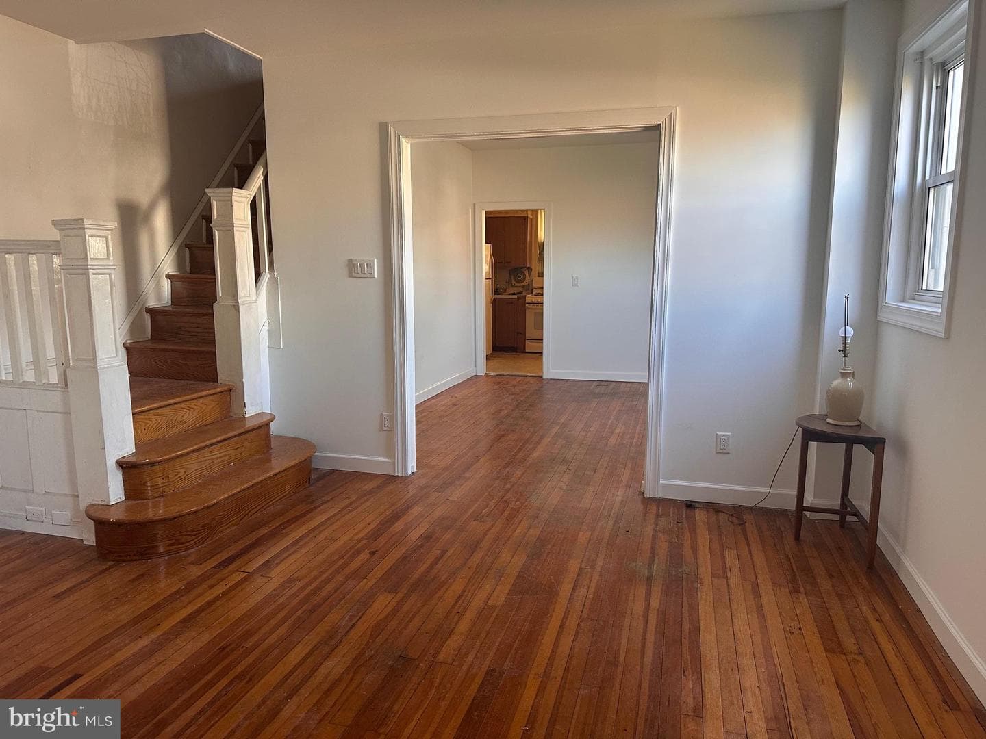 402 Walter Street photo 2