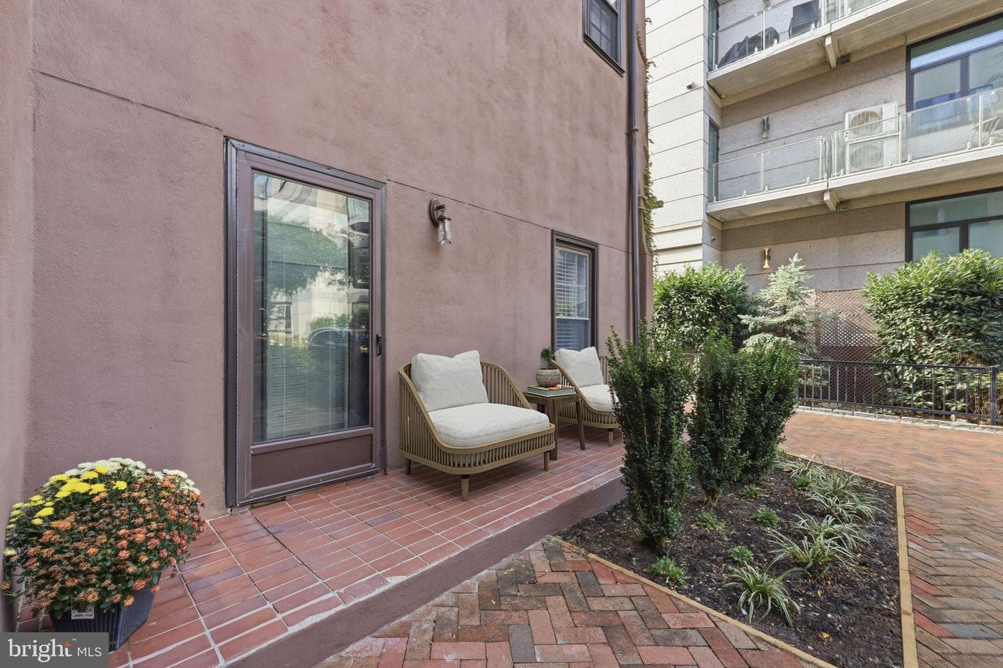 301 Race Street #c010 photo 5