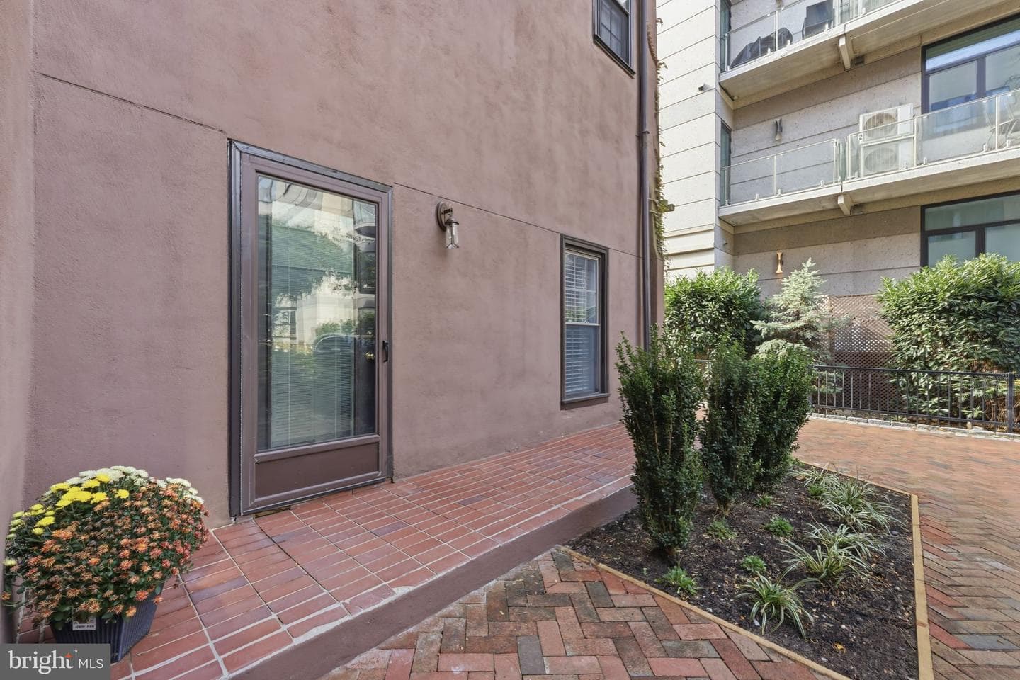 301 Race Street #c010 photo 6
