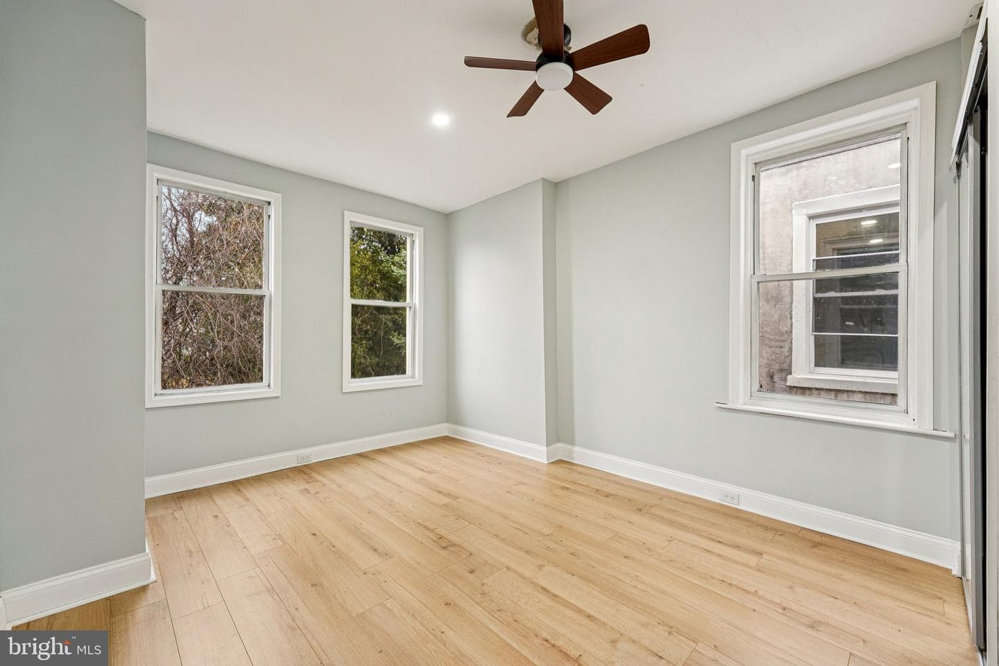 6051 Haverford Avenue photo 18