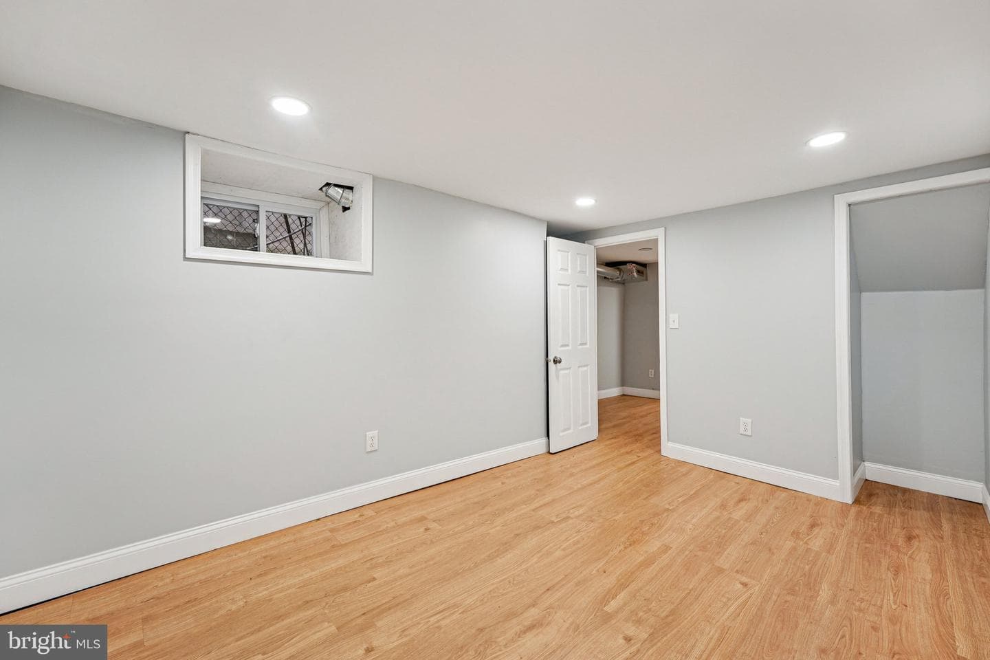 6051 Haverford Avenue photo 26