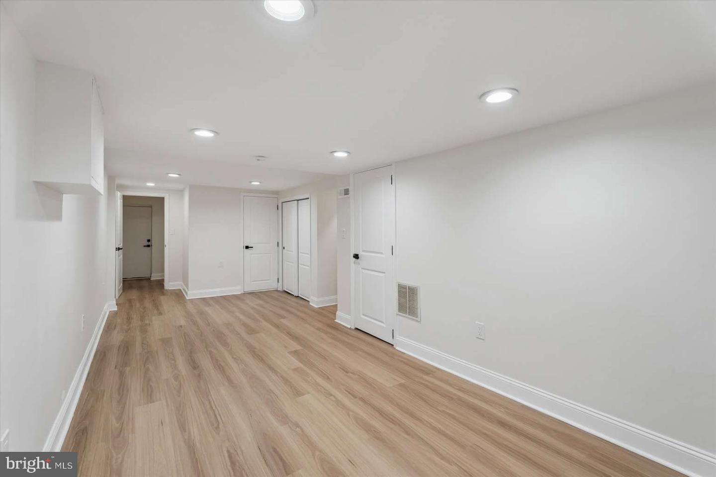 7832 Michener Avenue photo 36
