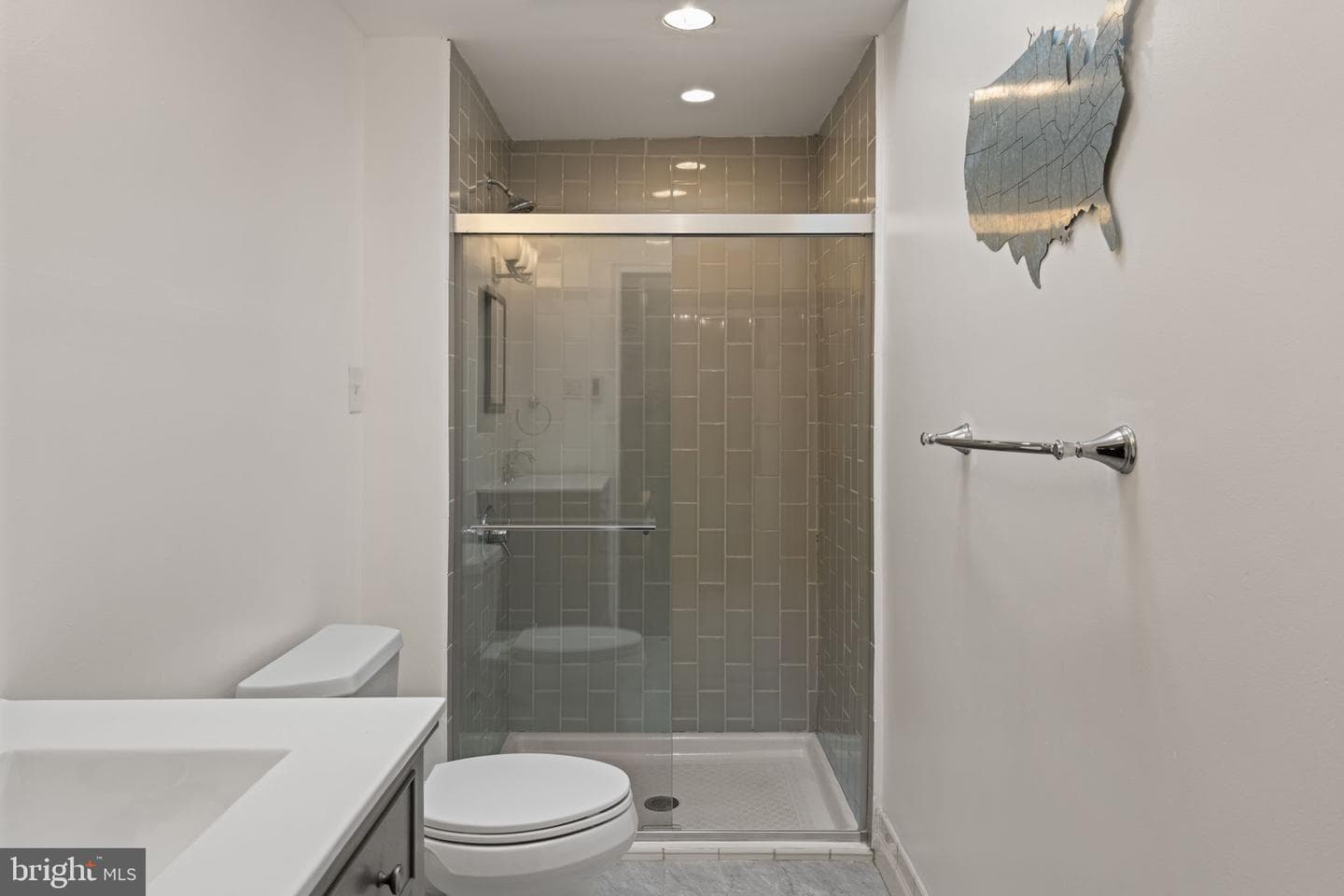 3447 Midvale Avenue photo 86