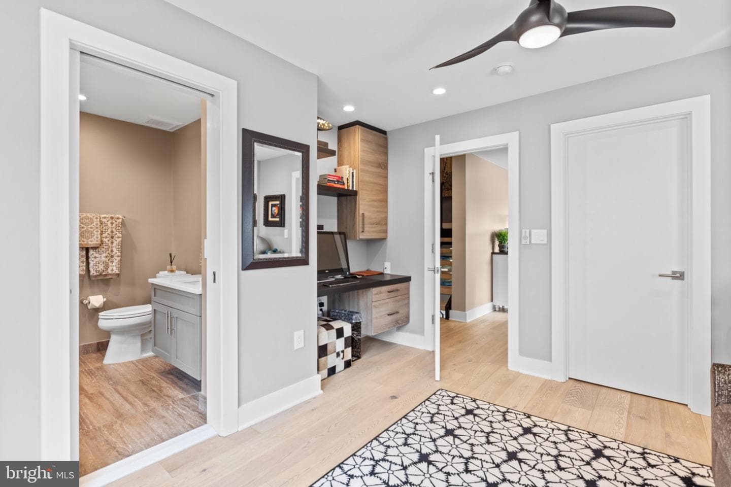 2147 Lombard Street photo 34
