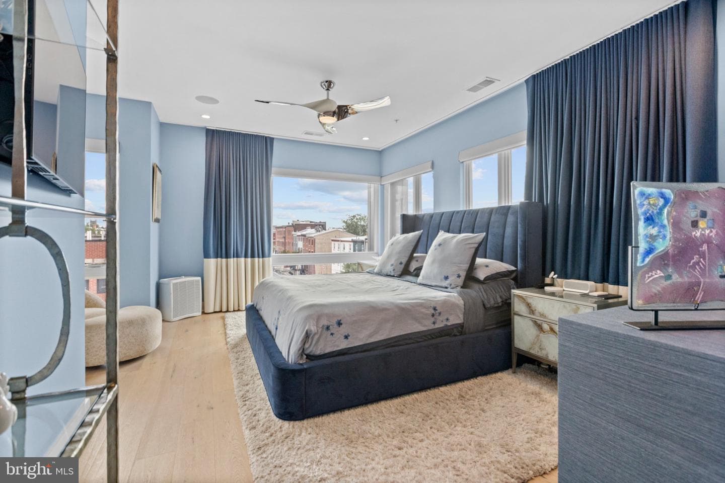 2147 Lombard Street photo 46