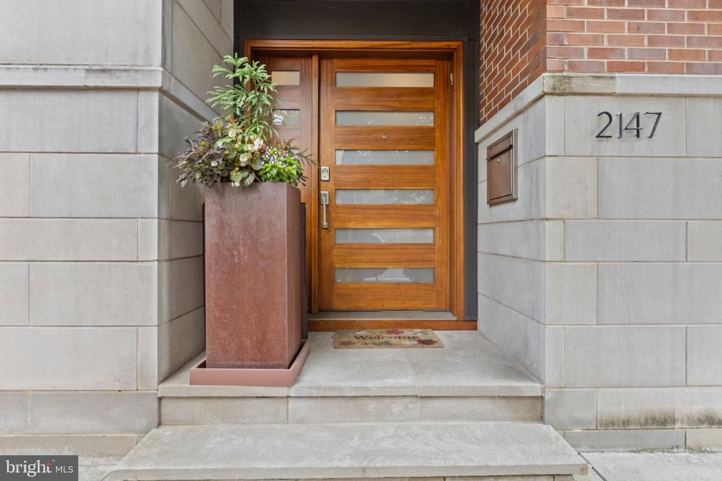 2147 Lombard Street photo 66