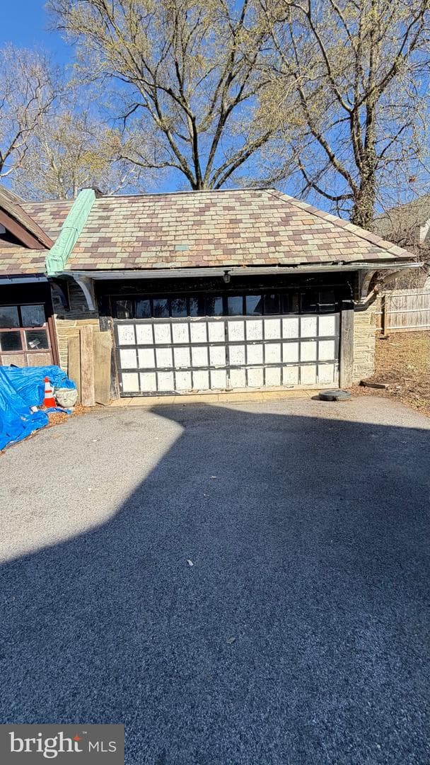 611 E Phil Ellena Street photo 17