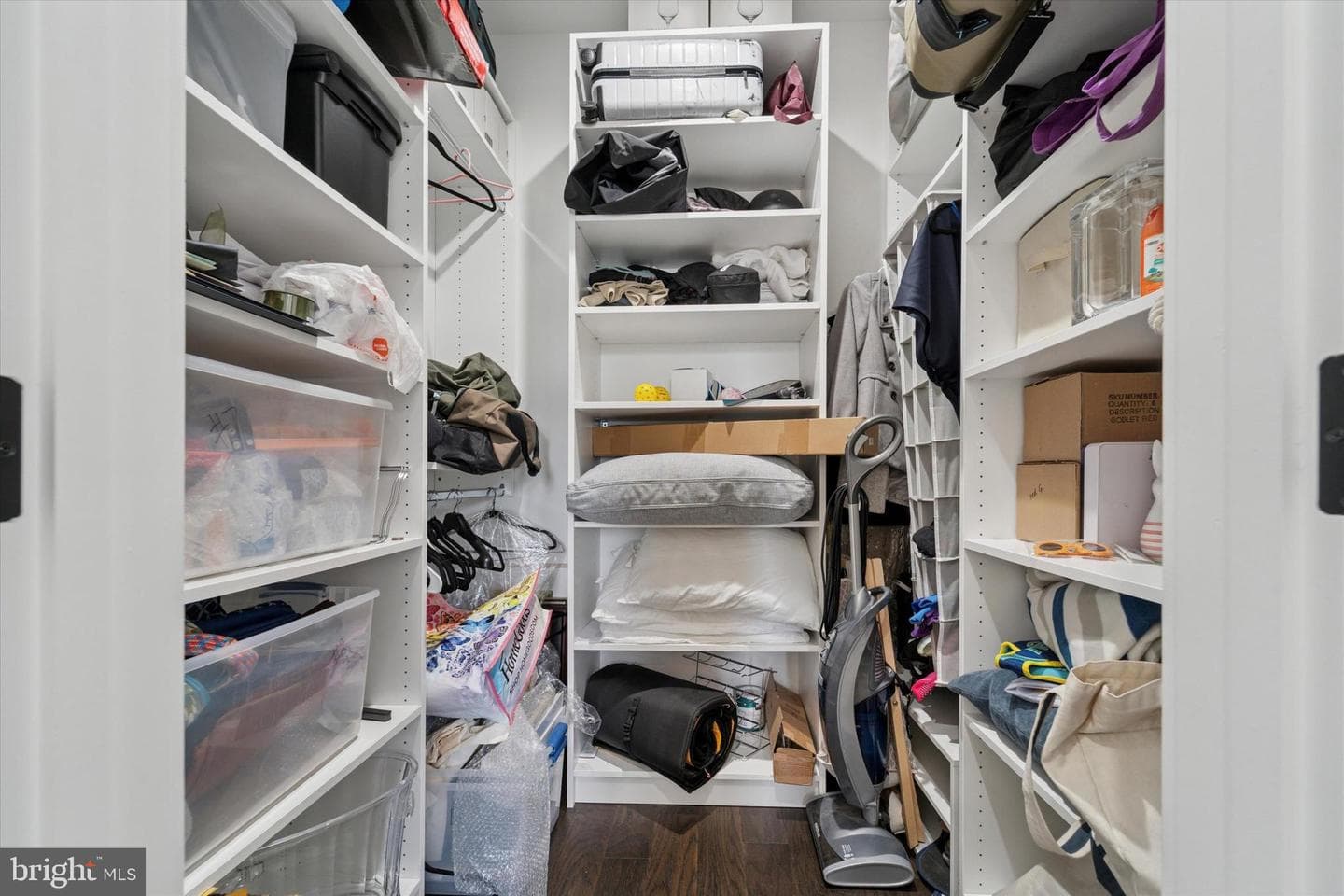 73 E Sharpnack Street photo 29