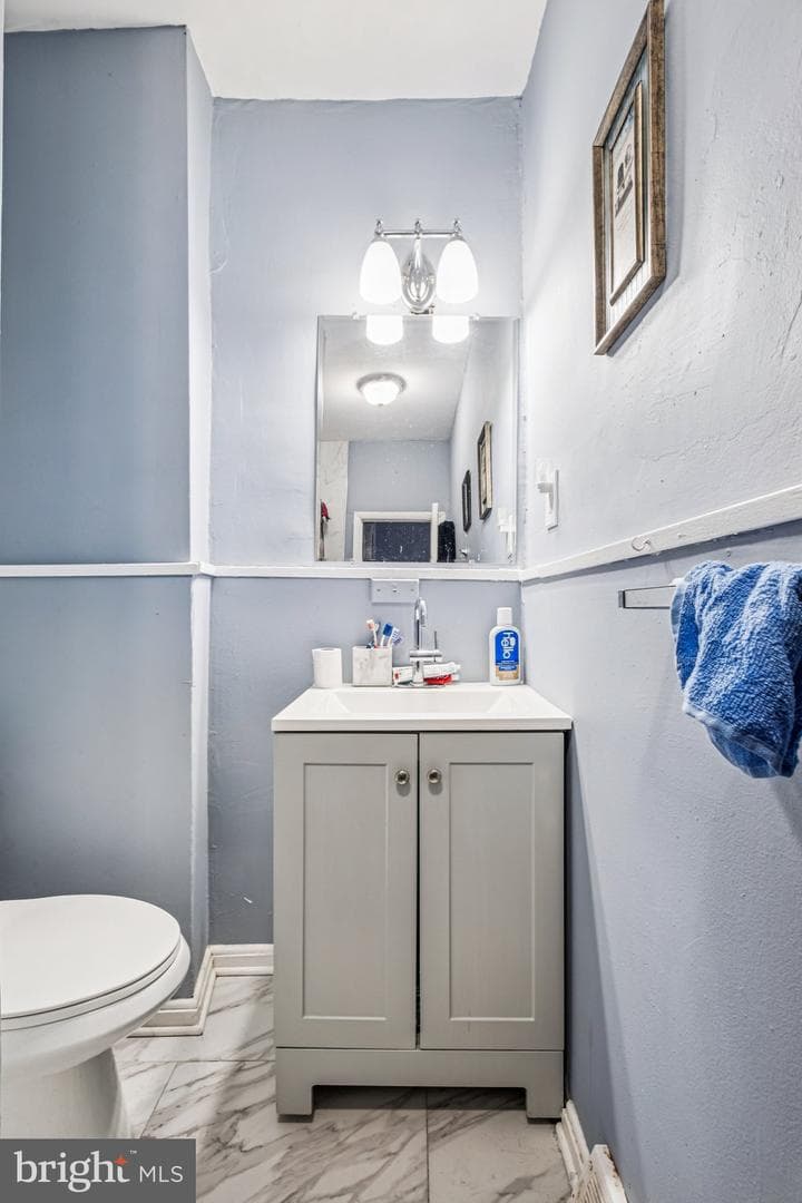 1379 Narragansett Street photo 27