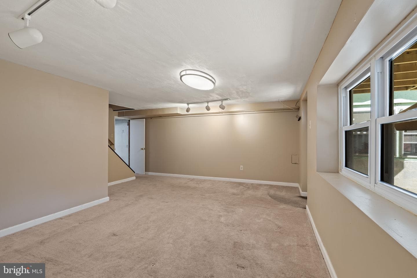 12858 Elnora Road photo 35