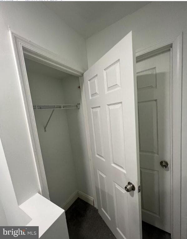 3139 W Gordon Street photo 4