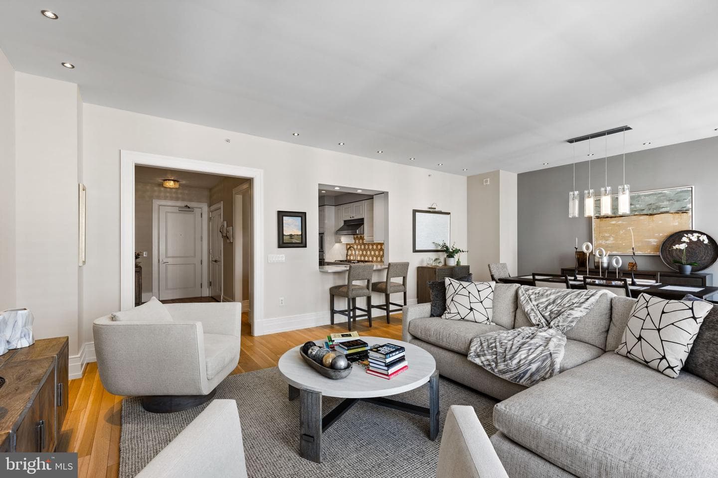 130 S 18th Street #1402 photo 14